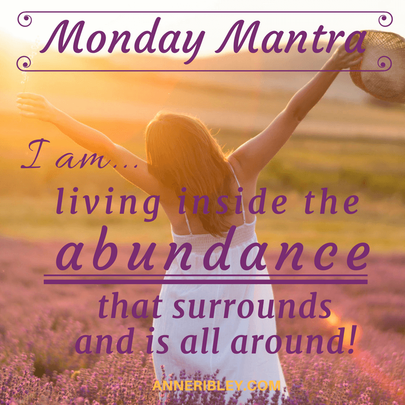 Live Your Abundance Mantra