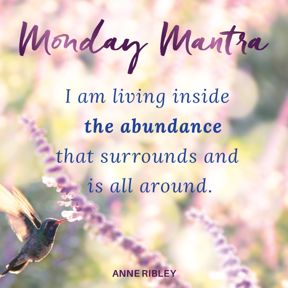 Abundance Mantra | I am living inside the abundance.